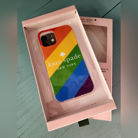 Kate Spade iPhone 12 mini case - Picture 2 of 4